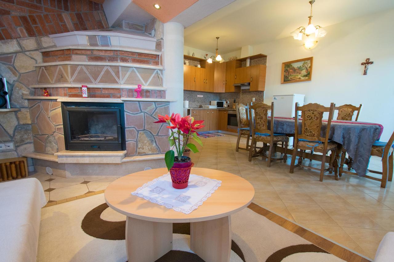 Apartment Hajdi มาลินสกา ภายนอก รูปภาพ